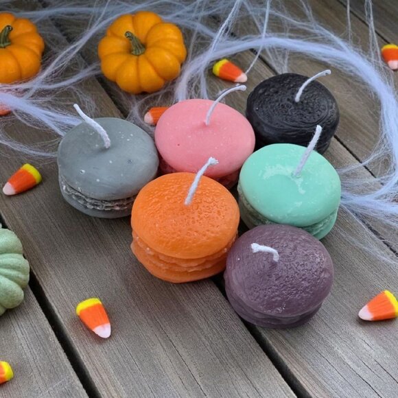 Handmade ✦ Halloween Macaroon Cookie Candles ✦ Set of 6 Soy Wax Infused Scents - Picture 1 of 6